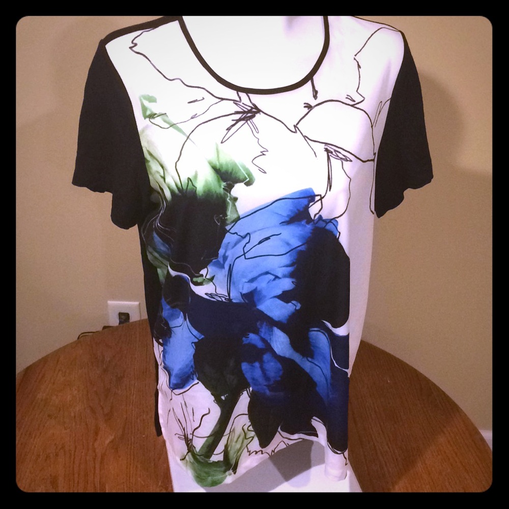 NWOT very soft silky cotton flower blouse.